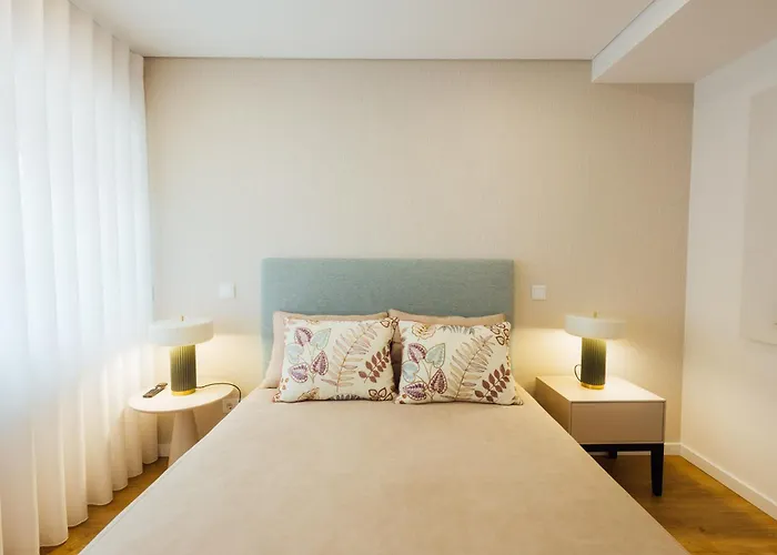 Lady Laura Фигейра-да-Фош